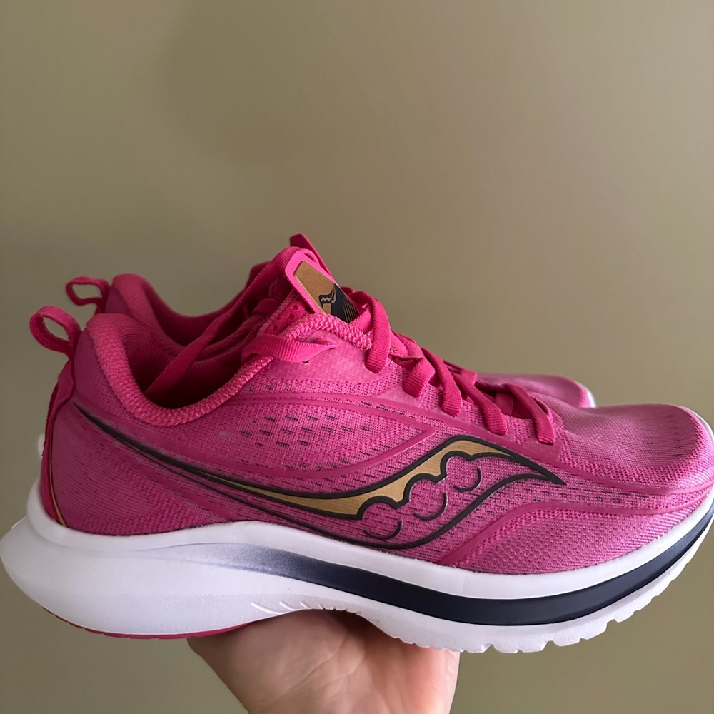 Saucony Kinvara 13 Pink 7.5 Women’s